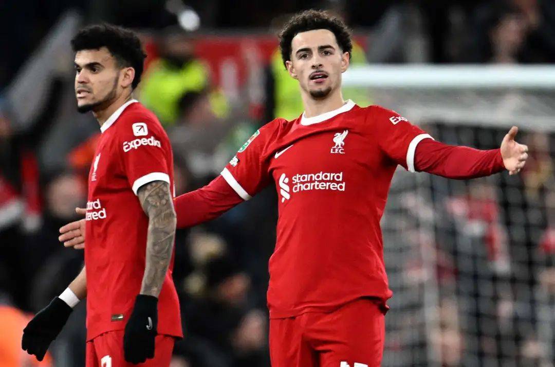 开云下载-包含谢菲联主场大胜伯恩茅斯，终结连败的词条