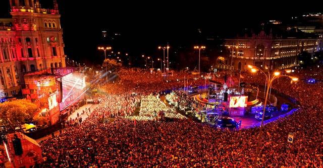 开云体育APP下载-包含国际赛场纷纷掀起高潮：西班牙队斩获胜利的词条