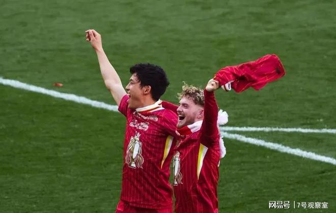 开云体育app-包含利物浦前锋表现亮眼，帮助球队挽回比分的词条