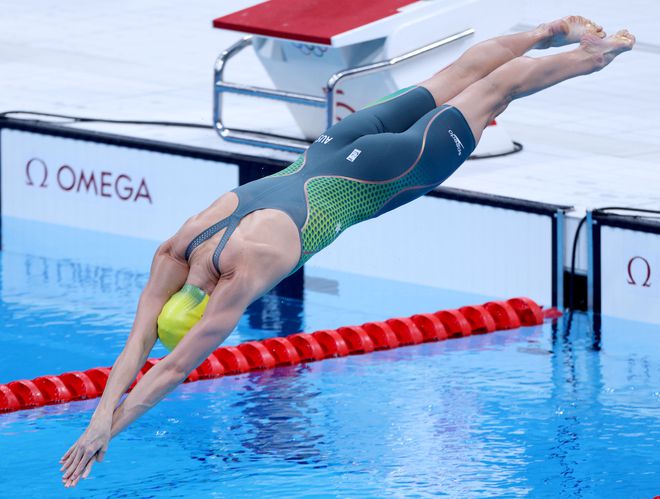 开云APP-关于澳大利亚游泳冠军助力国家队夺冠的信息