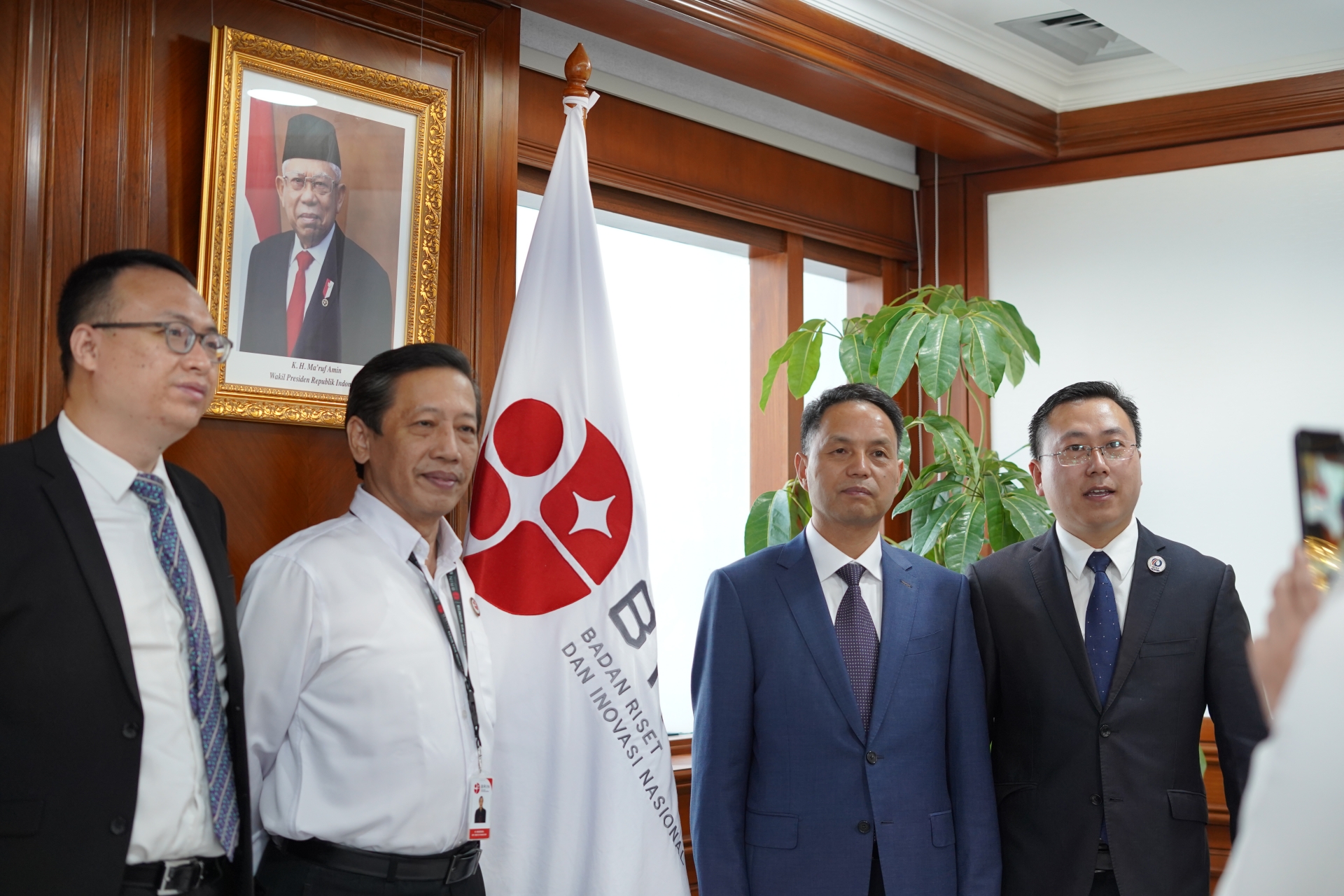 关于印度尼西亚代表团赢得胜利,晋级成功的信息 关于印度尼西亚代表团赢得胜利,晋级成功的信息