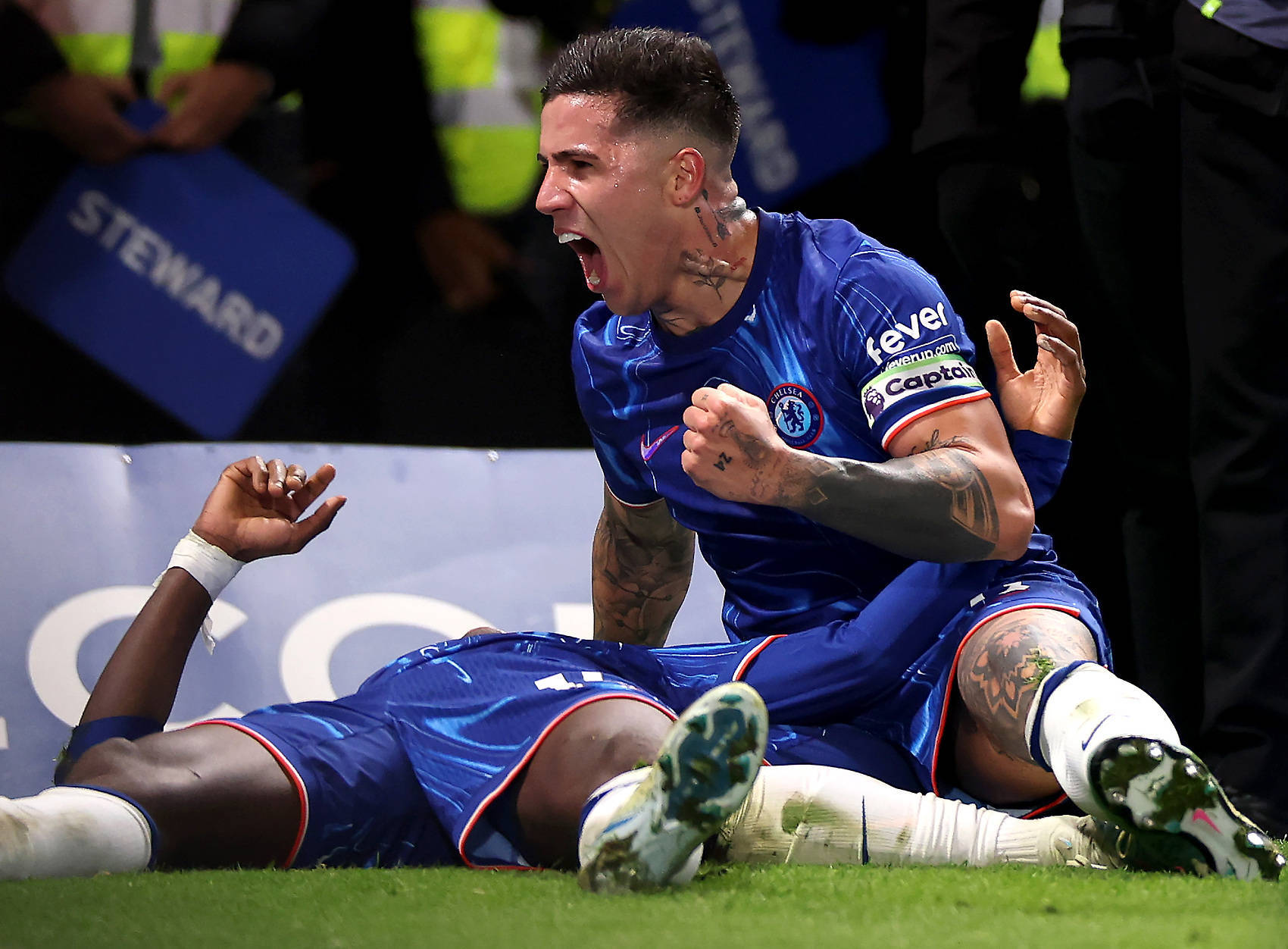 开云体育-切尔西逆转打破不败记录，热苏斯受伤的简单介绍