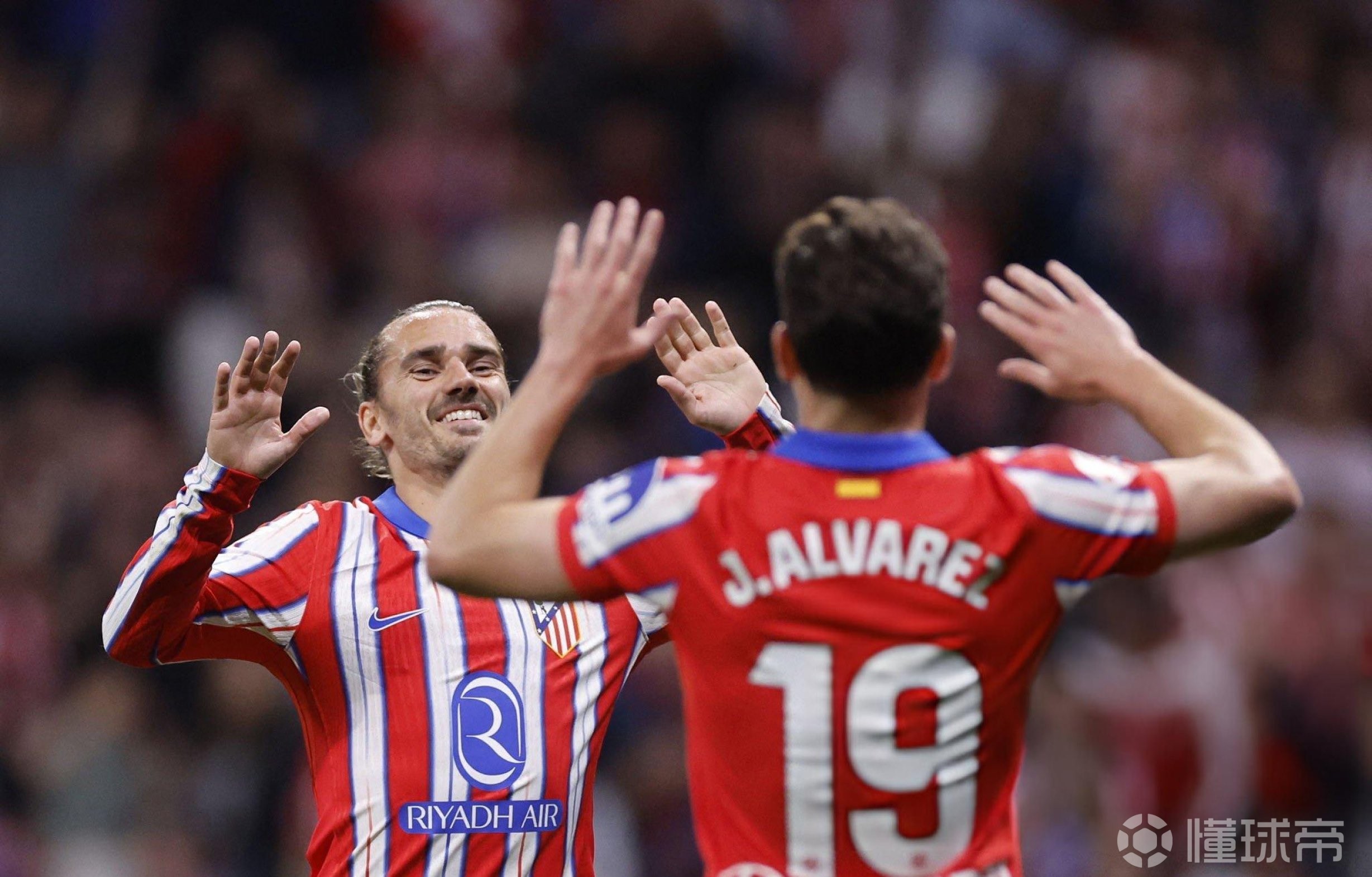 包含马德里竞技球队在近期国际赛事中大获胜利的词条 包含马德里竞技球队在近期国际赛事中大获胜利的词条