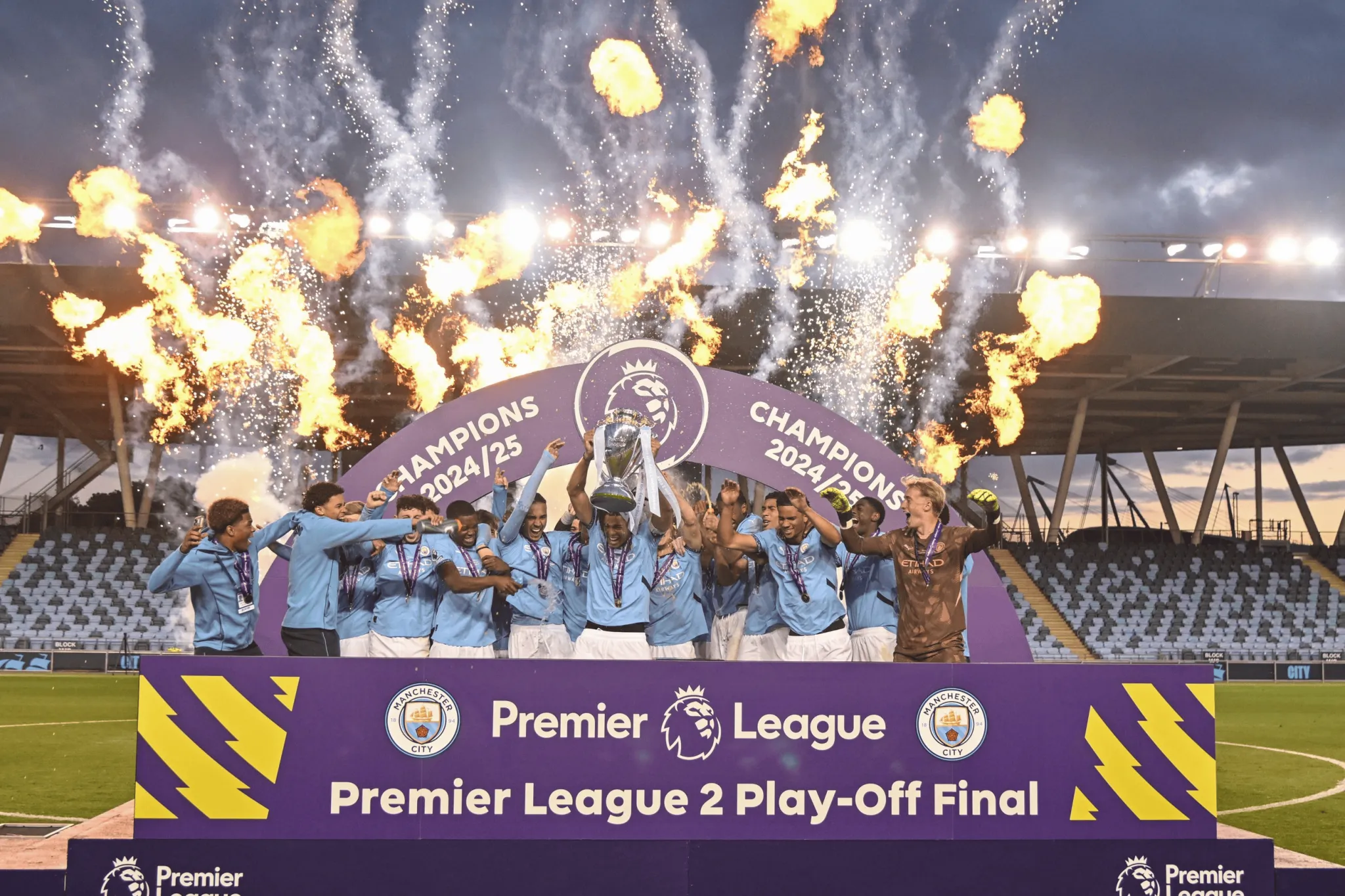 南安普顿击败强敌,实现反弹 南安普顿击败强敌,实现反弹