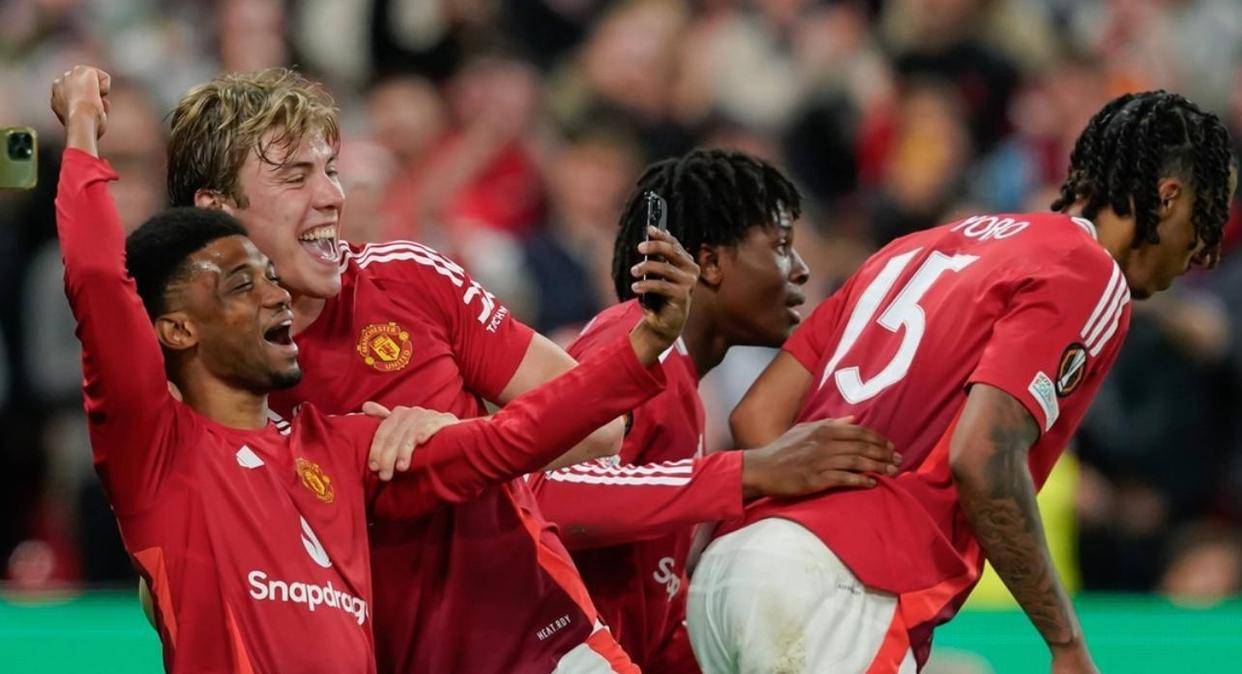 包含曼联逼平对手,保持不败连续比赛的词条 包含曼联逼平对手,保持不败连续比赛的词条