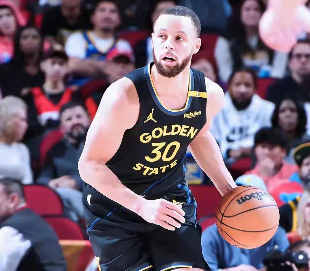 开云下载-勇士遭遇连败，库里状态堪忧的简单介绍