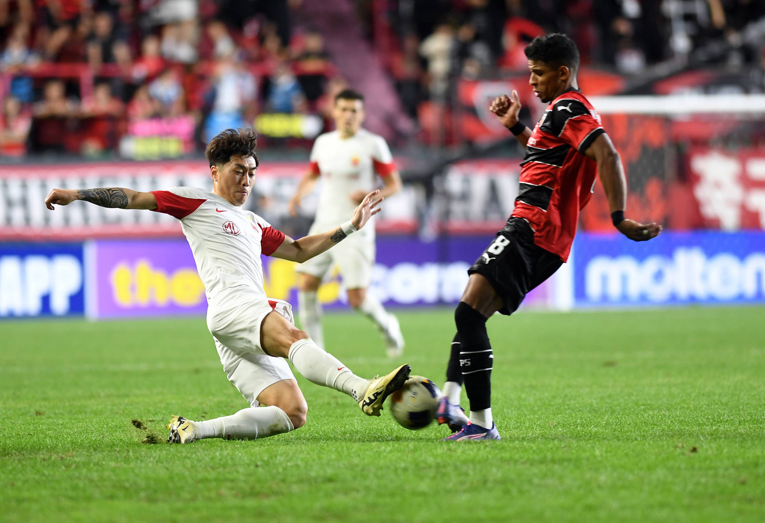 中超对决精彩绝伦,球队誓要力阻对手的简单介绍 中超对决精彩绝伦,球队誓要力阻对手的简单介绍