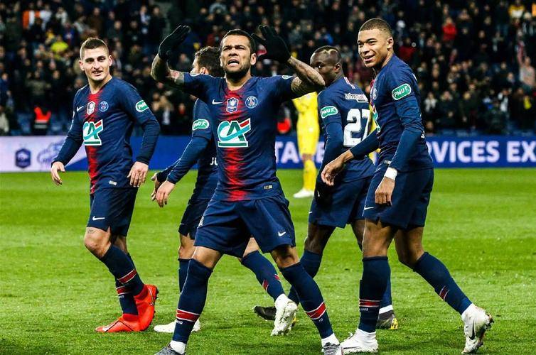 巴黎圣日耳曼斩获欧冠全胜保持不败