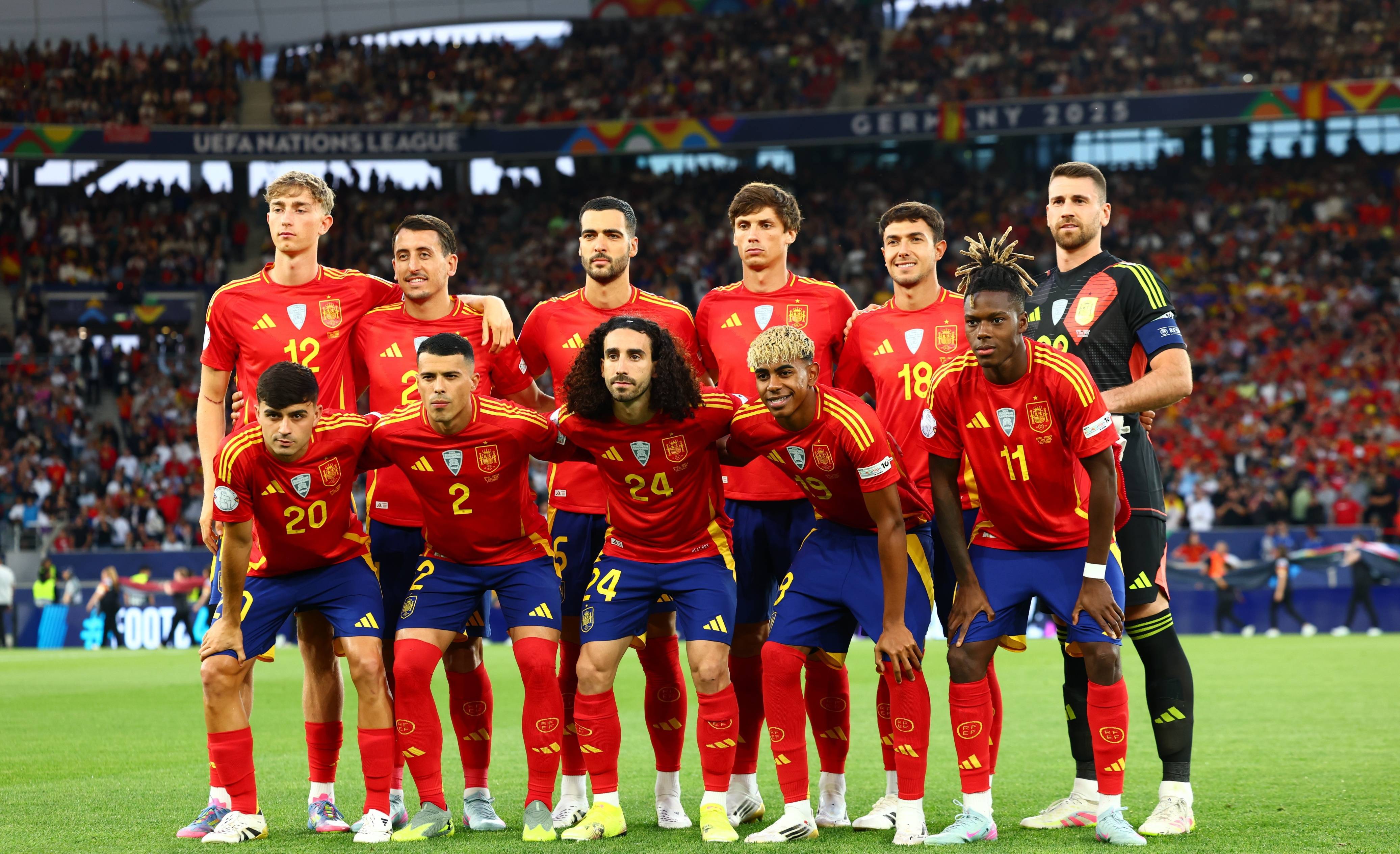 阵容调整后,葡萄牙队战力大增 阵容调整后,葡萄牙队战力大增