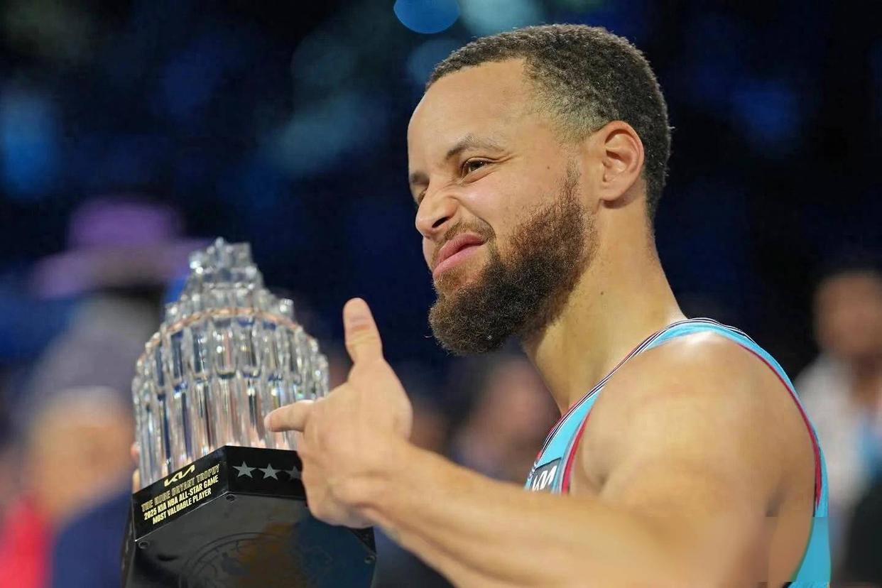 大洋洲联赛明星球员斩获MVP头衔