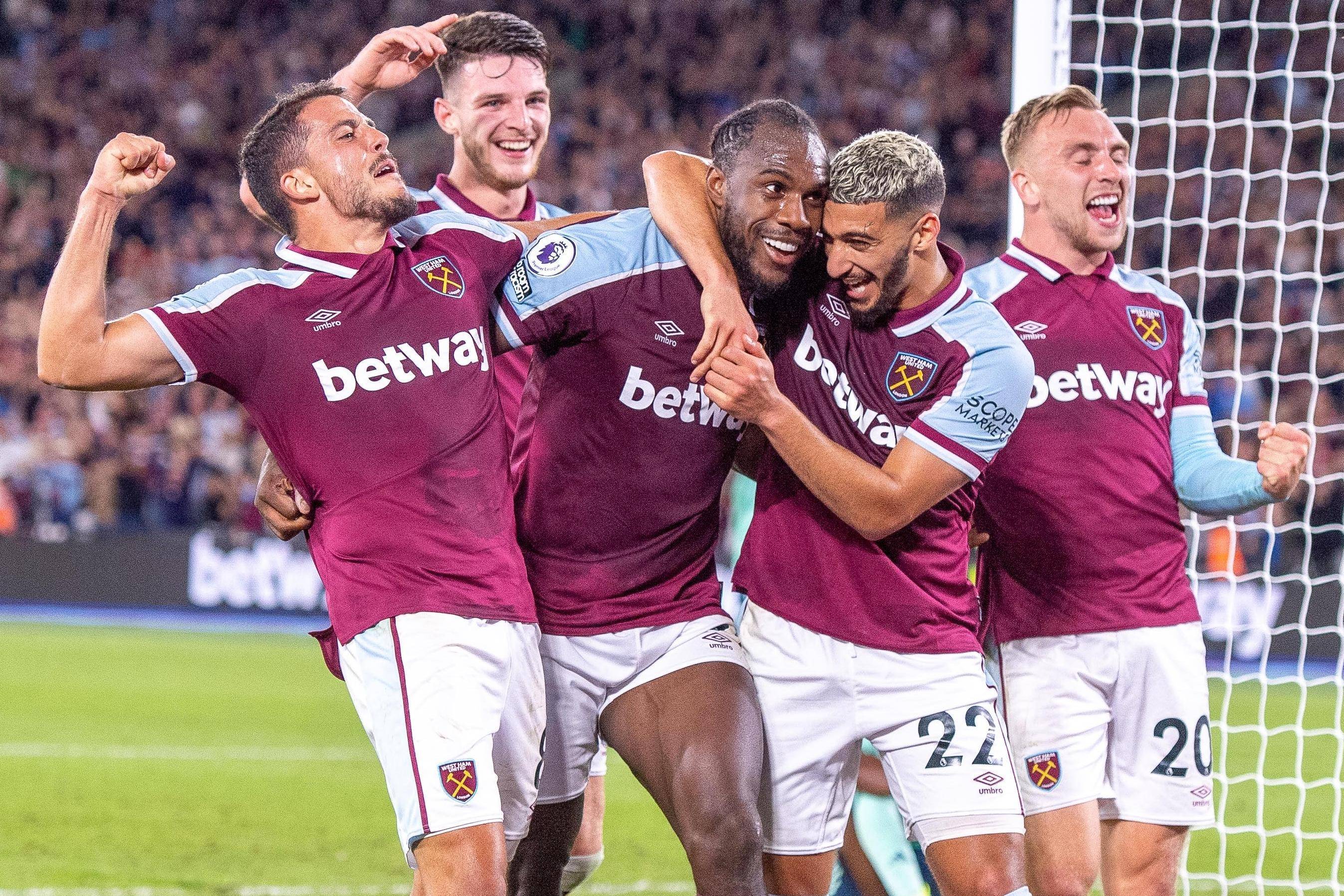 热刺主场轻取西汉姆联，主场保持不败的简单介绍