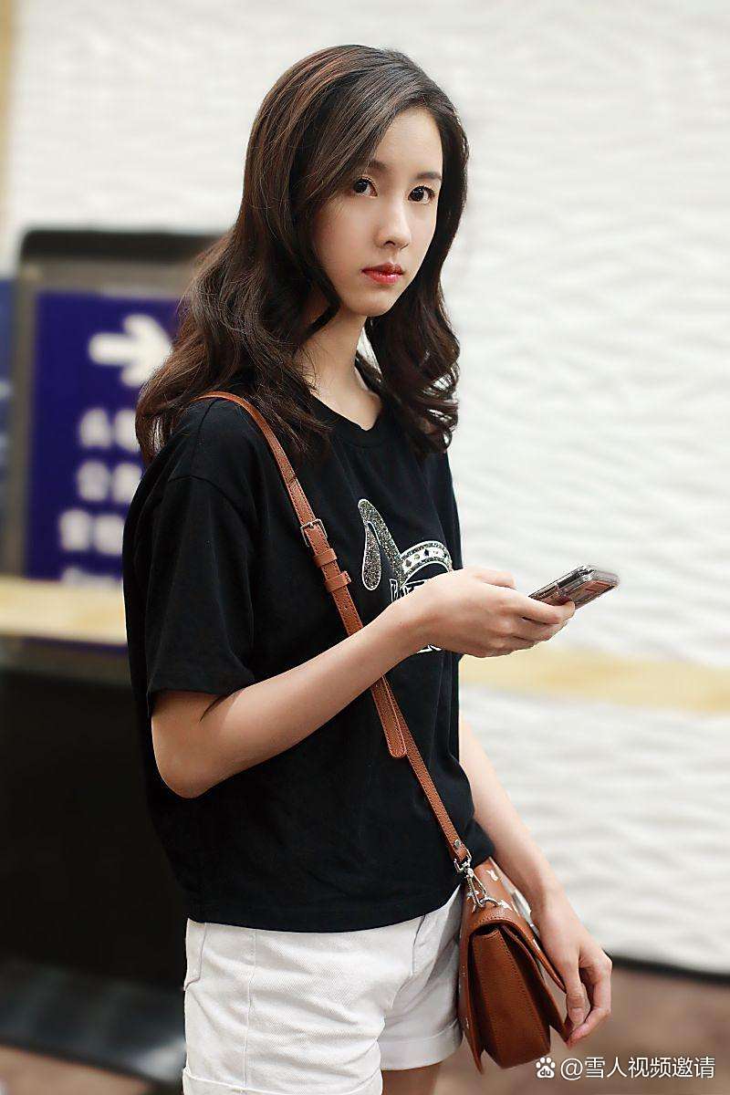 开云APP-美洲女篮冠军战花絮回顾，华丽转身引人瞩目