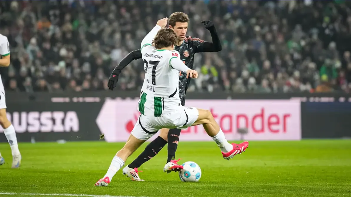 RB莱比锡大胜门兴格拉德巴赫,力压其他球队 RB莱比锡大胜门兴格拉德巴赫,力压其他球队