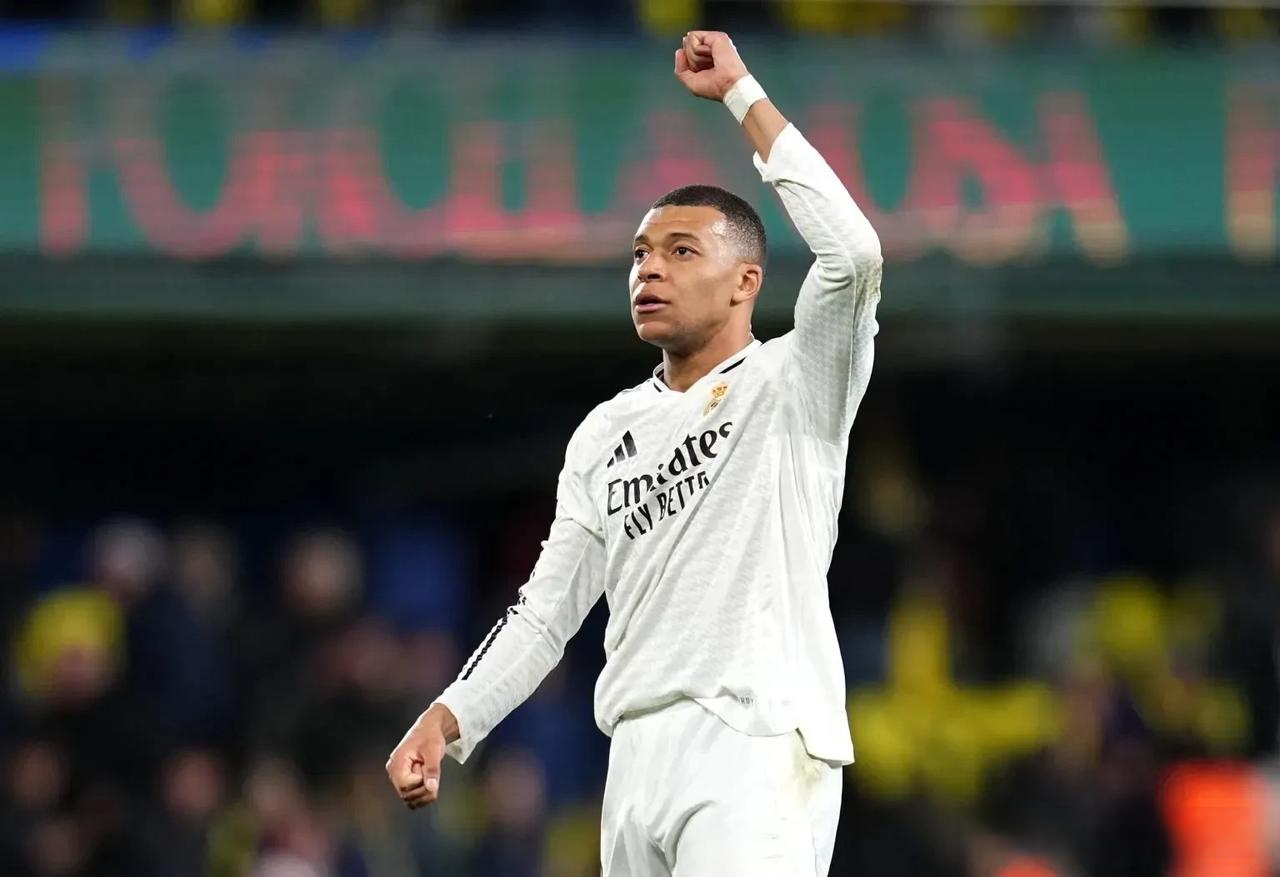 巴黎圣日耳曼中场姆巴佩季内完成生涯第百球,刷新纪录的简单介绍 巴黎圣日耳曼中场姆巴佩季内完成生涯第百球,刷新纪录的简单介绍