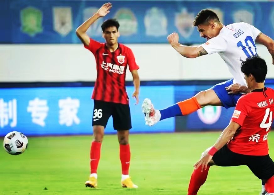 紧凑赛程中球队展现不俗表现 紧凑赛程中球队展现不俗表现