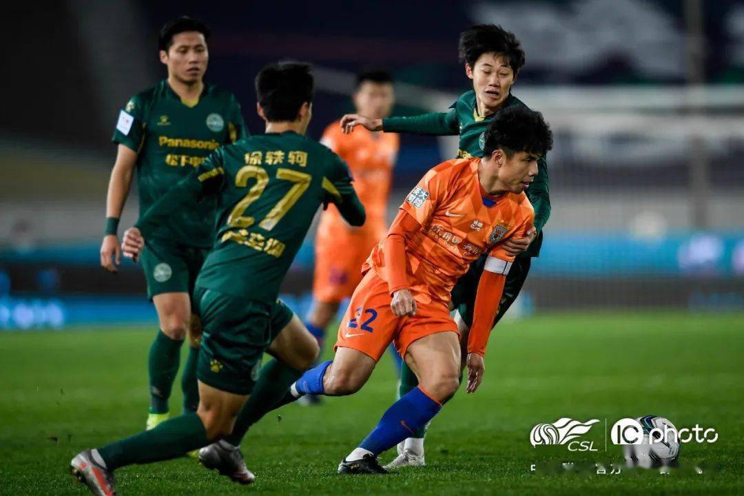 浙江绿城客场战平山东鲁能,取得宝贵积分 浙江绿城客场战平山东鲁能,取得宝贵积分