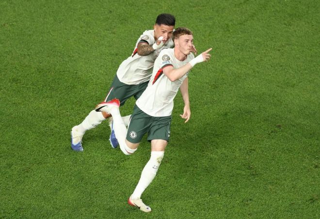 开云体育中国-欧洲足球比赛的惊心动魄一幕