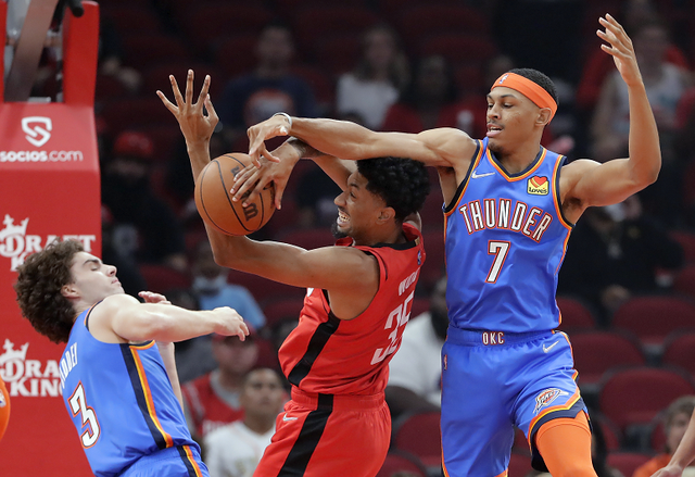 美洲篮球小组赛开幕,热门队伍争夺晋级席位 美洲篮球小组赛开幕,热门队伍争夺晋级席位