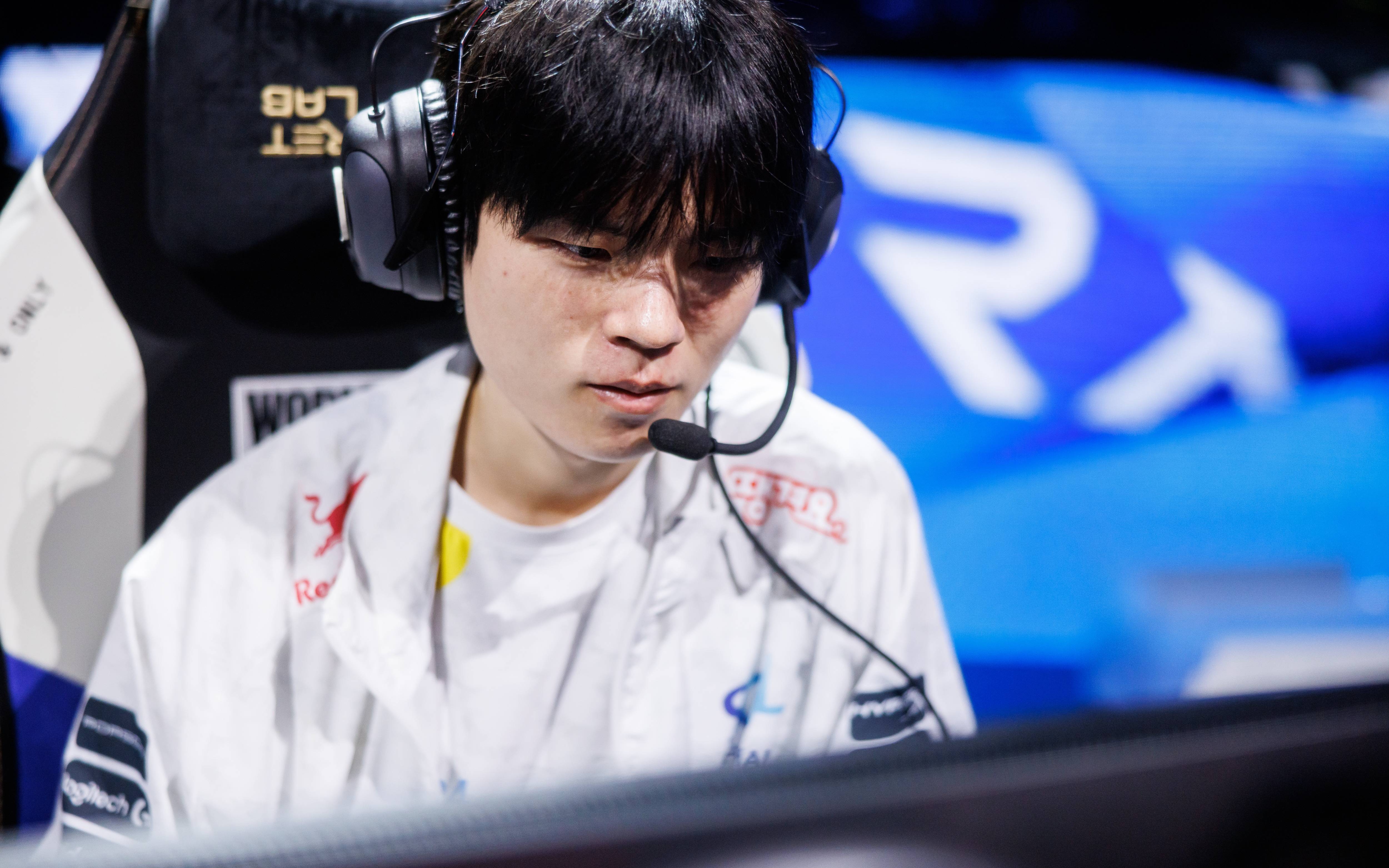 DRX血洗BRO,Crisp极限生还后反打激烈交锋四强赛,留下经典瞬间 DRX血洗BRO,Crisp极限生还后反打激烈交锋四强赛,留下经典瞬间