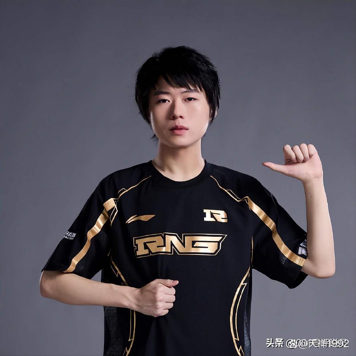 关于WBG轻取T1,Xiaohu完成史诗逆转峡谷大战八强赛,留下经典瞬间的信息 关于WBG轻取T1,Xiaohu完成史诗逆转峡谷大战八强赛,留下经典瞬间的信息