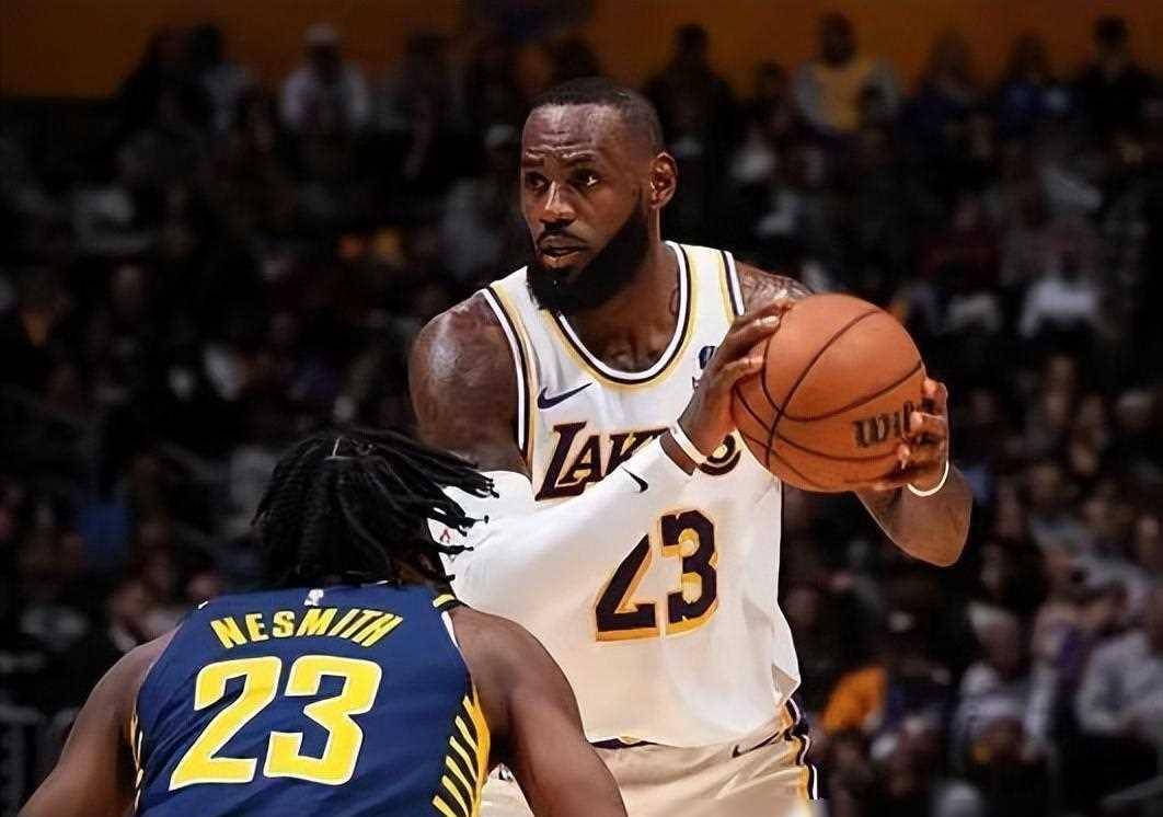 球队战术在比赛中发挥出色获得胜利 球队战术在比赛中发挥出色获得胜利