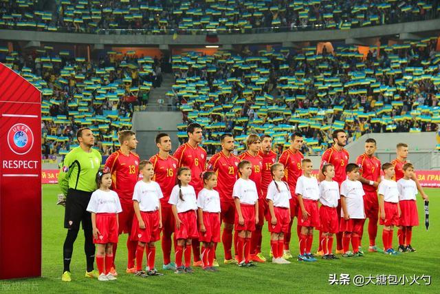 南斯拉夫队一球小胜波兰,晋级欧预赛四强的简单介绍 南斯拉夫队一球小胜波兰,晋级欧预赛四强的简单介绍