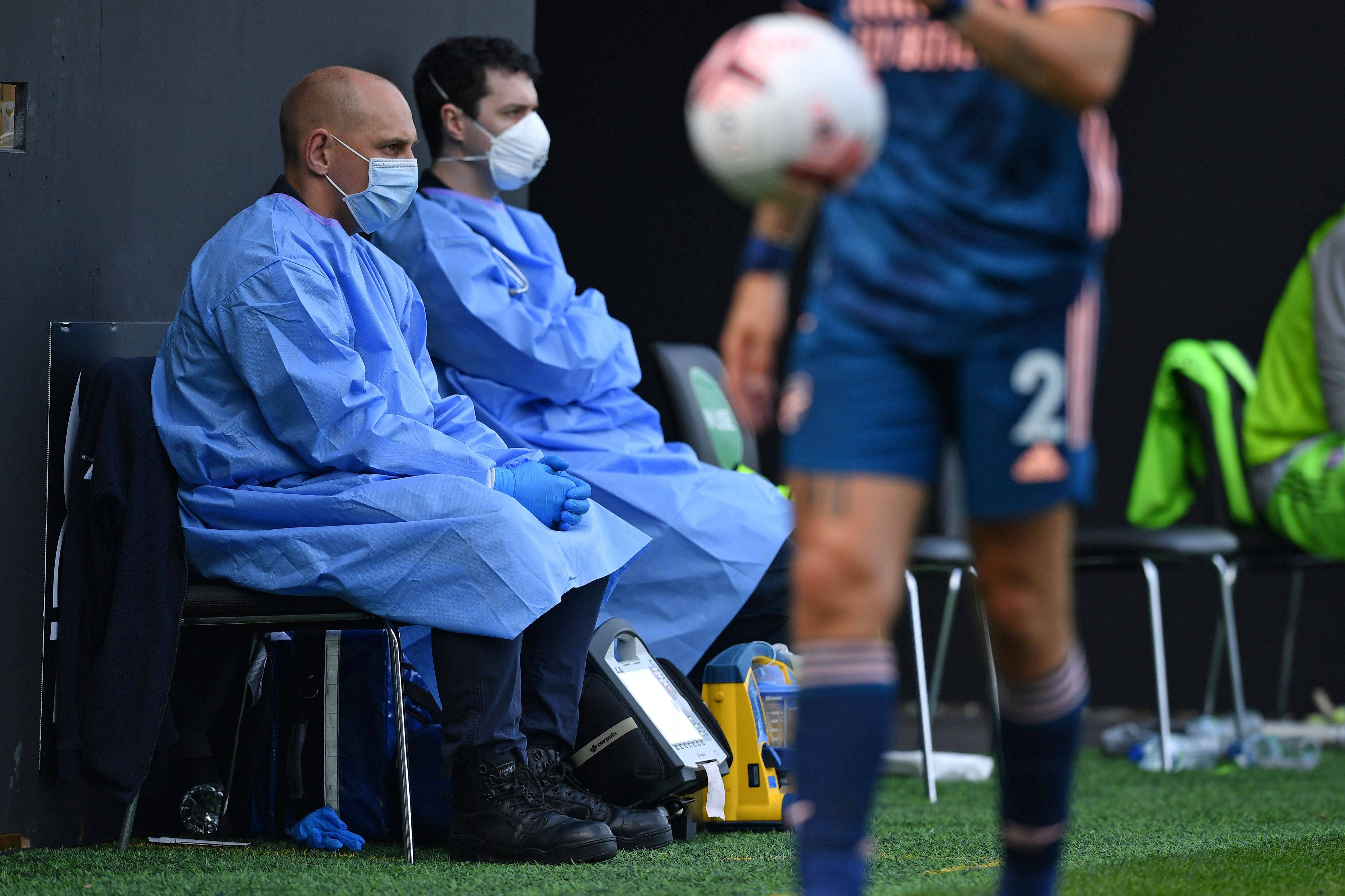 华尔沃尔市客场惨败斯托克城,降级危机加剧 华尔沃尔市客场惨败斯托克城,降级危机加剧